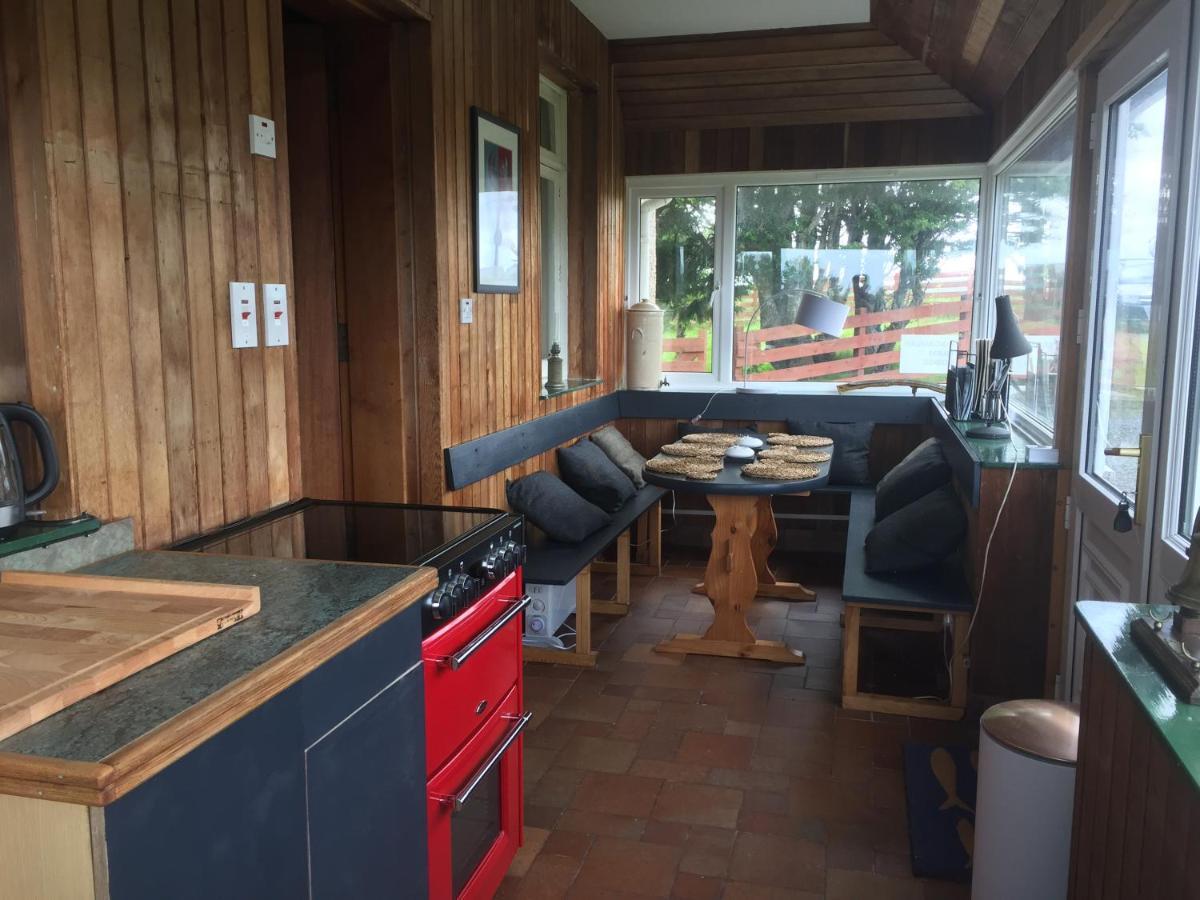 Macaulay Farm Lodge Stornoway  Exteriör bild